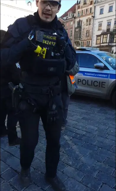 těžkopolicie ebddc