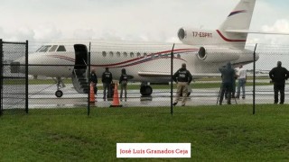 Terorismus USA už nikdo nezastaví? Nyní ukradly vládní letadlo Venezuele a dluhy USA stoupají!