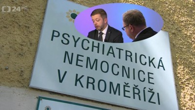 Lže Rakušan, nebo mluví pravdu?  Velká anketa: bojíte se víc Rusů, nebo Ukrajinců?