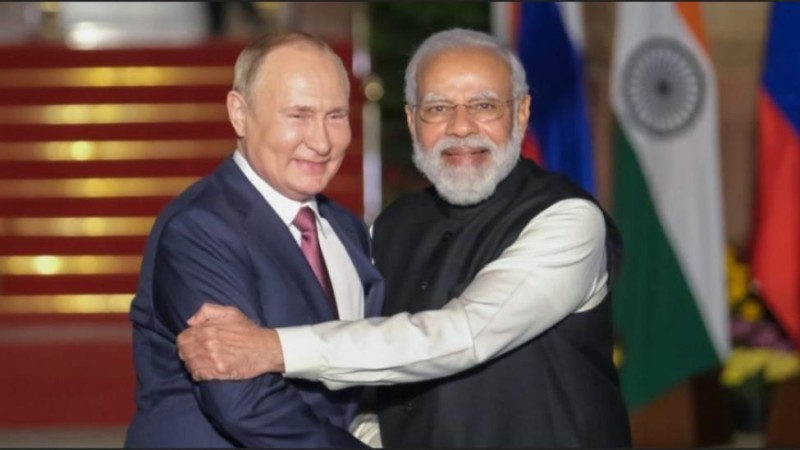 Záhadná výzva Trumpa: Evropa má přestat nakupovat ruskou ropu, kterou údajně nenakupuje