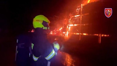 Cibule za 8 korun proti podvodným zahraničním řetězcům a najednou... Hoří!