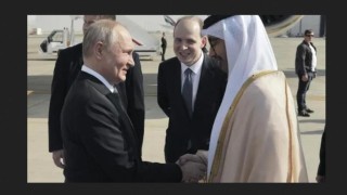 VIDEO: Su-35S doprovázejících Putinův letoun do Abú Zabí a Saúdské Arábie