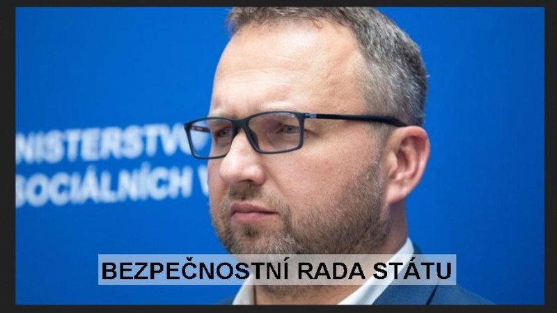 Víte, že traktorista Jurečka chlastal, ač je v bezpečnostní radě státu a vystartovat měl první?