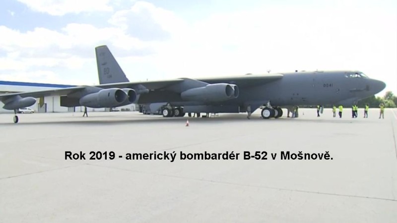 Armáda utajeně vybírá záložní letiště, chystá se na válku i migrační vlnu