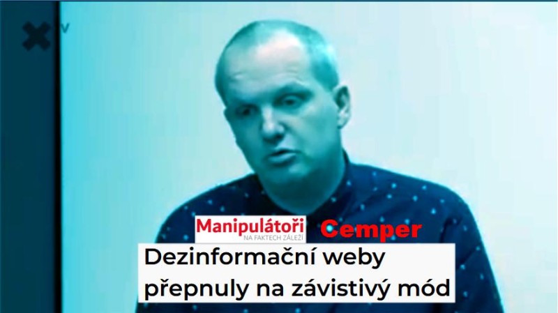 Myslíte, že by měl dostat Manipulátor Cemper vánoční přesústnou za urážky babiček, dědečků, či chudých maminek?