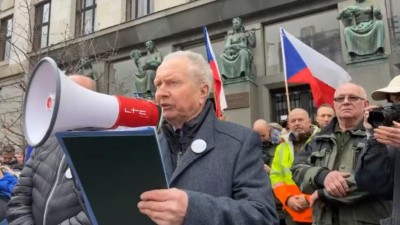 VIDEO: Přímý přenos protestu zemědělců proti zločinům vlády!