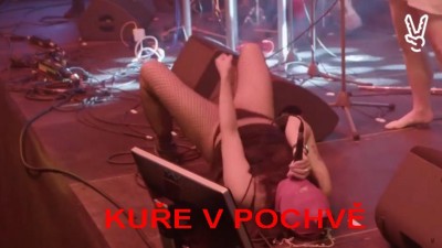 VIDEO: Pro Fialy a Václavy Moravce je lid "vodpad". Přitom si pozvou perverzní Pussy Riot jako nebeskou manu. Na zvracení...