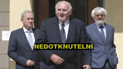 Jsou Baxa a &Scaron;&aacute;mal nedotknutelněj&scaron;&iacute; než Josif Vissarionovič Džuga&scaron;vili (Stalin) ? V&aacute;žně jsme v civilizaci?