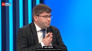 Darebák, nebo nevzdělaný hlupák? Čert ví. Lidsky je ale Jan Jakob ZRALÝ na pár facek za demagogii