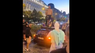 VIDEO: Běž domu Ivane a už se nevracej (na Ukrajinu)