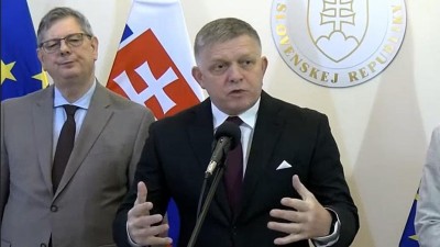 Jak se pase medi&aacute;ln&iacute; hnůj na z&aacute;visti a nen&aacute;visti: nastal čas vyčistit medi&aacute;ln&iacute; sc&eacute;nu!