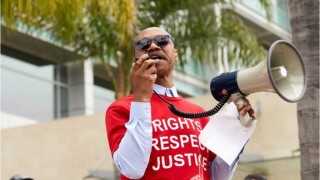 Atmosféra v USA houstne: už i SiliconValley ve stávce. Navrch huj, uvnitř hnůj! Také za to může Putin?