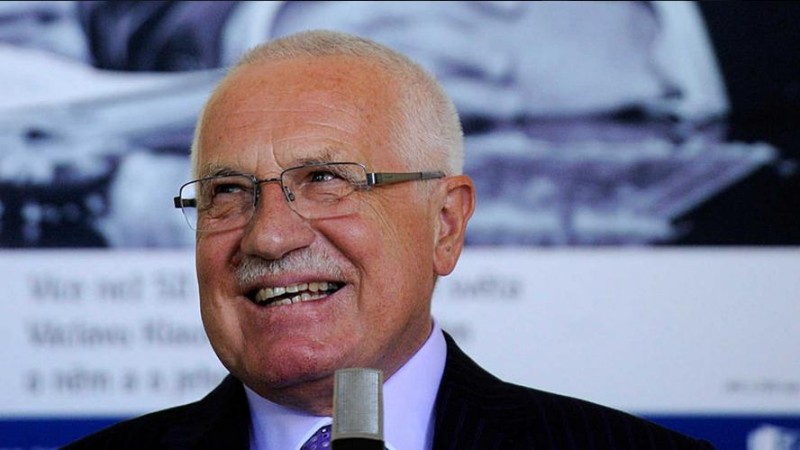 Velmi těžký covid19 prezidenta Václava Klause upoutal na lůžko, vážný stav...