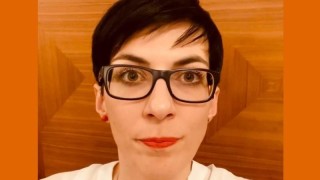 Nejlepší vláda od roku 1989: žebráci a dezoláti, díky nám můžete svobodně bez elektřiny a plynu chcípnout. To je pro vás málo?