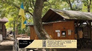 Když se ukrajinská vlajka vám, Čechům, nelíbí, táhněte z Česka pryč!