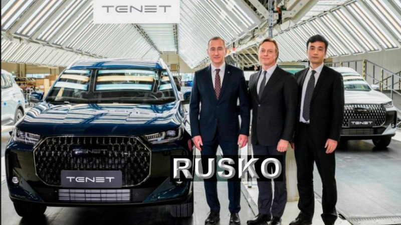 Na hranicích Ruska obsazeno: nové auto, ale Škodovka tam není, milý pane....