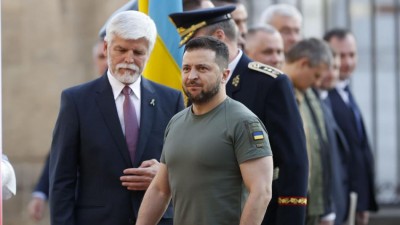 Kolem zkorumpovaného teroristy Zelenského a přátel Pražského hradu se stahuje smyčka