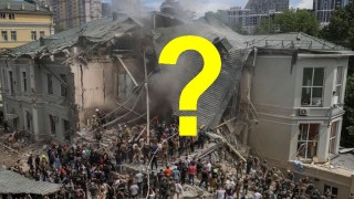 Vysvětlí někdo záhady vybombardované nemocnice Ochmatdit v Kyjevě, aby nás nemanipuloval Putin?